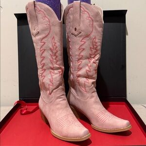 Wetkiss Stylish Pink Embroidered Pull On Knee High Boots